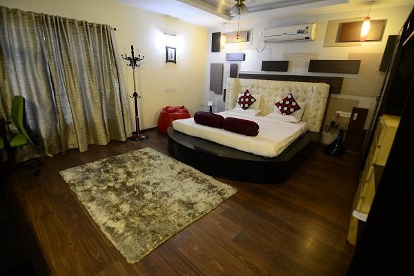 Hotel Little Palace Dibrugarh Dış mekan fotoğraf